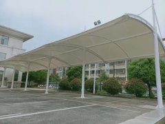 膜結(jié)構(gòu)車(chē)棚汽車(chē)遮陽(yáng)棚的防雷措施