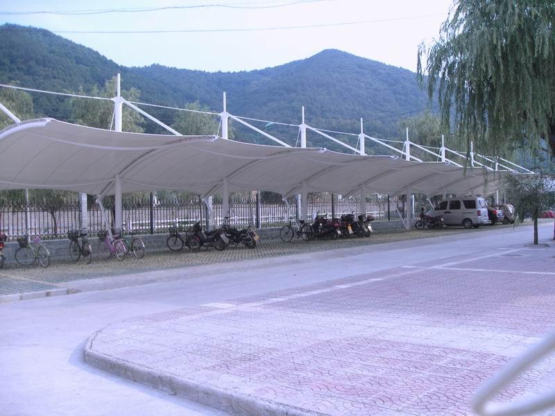 膜結(jié)構(gòu)遮陽(yáng)棚